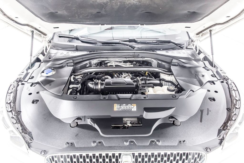 Used 2020 Lincoln Aviator Reserve w/ Equipment Group 202A AWD/4WD image 40
