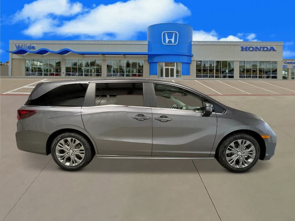 New 2027 Honda Odyssey Touring image 8