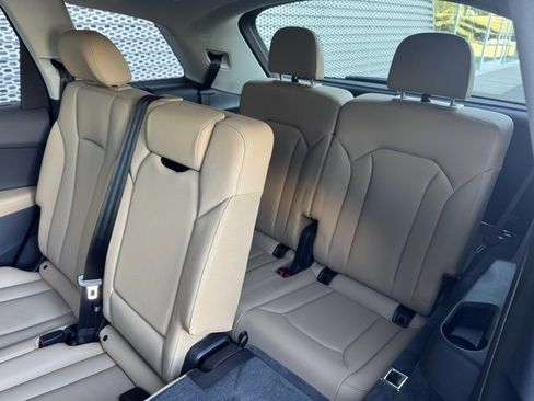 Certified 2025 Audi Q7 2.0T Premium Plus w/ Premium Plus Package image 11