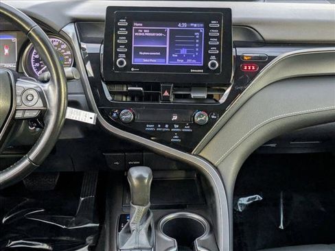 Used 2023 Toyota Camry SE image 14