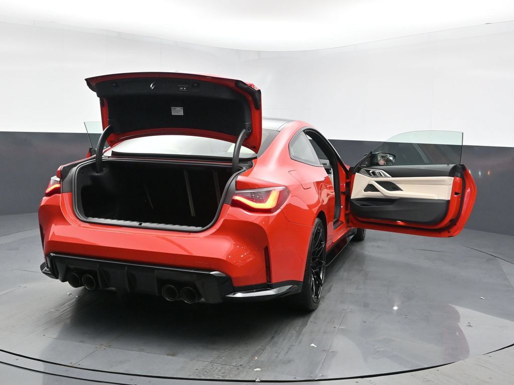 Used 2021 BMW M4 Competition w/ M Carbon Exterior Package RWD image 34