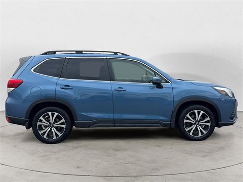 Used 2024 Subaru Forester Limited image 6