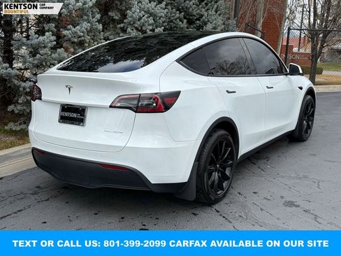 Used 2024 Tesla Model Y Long Range image 8