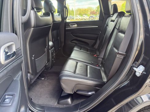 Used 2022 Jeep Grand Cherokee Limited AWD/4WD image 31
