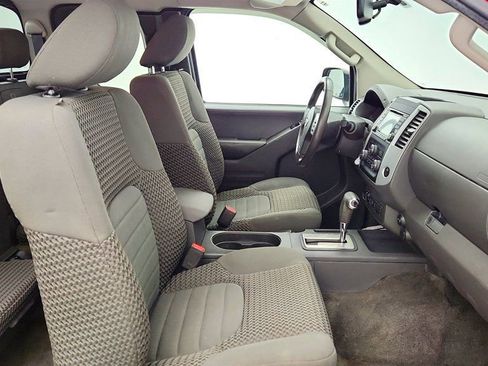 Used 2017 Nissan Frontier SV w/ SV Value Truck Package image 23