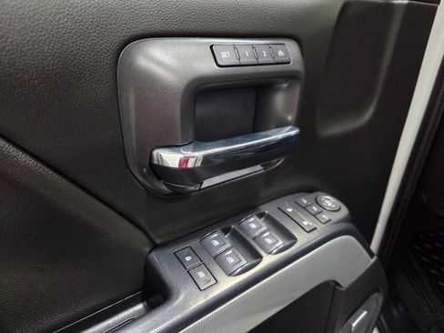 Used 2019 Chevrolet Silverado 2500 LTZ w/ Duramax Plus Package AWD/4WD image 35