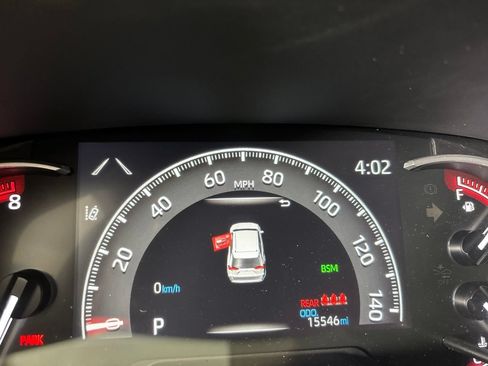 Used 2025 Toyota RAV4 XLE w/ Convenience Package FWD image 15