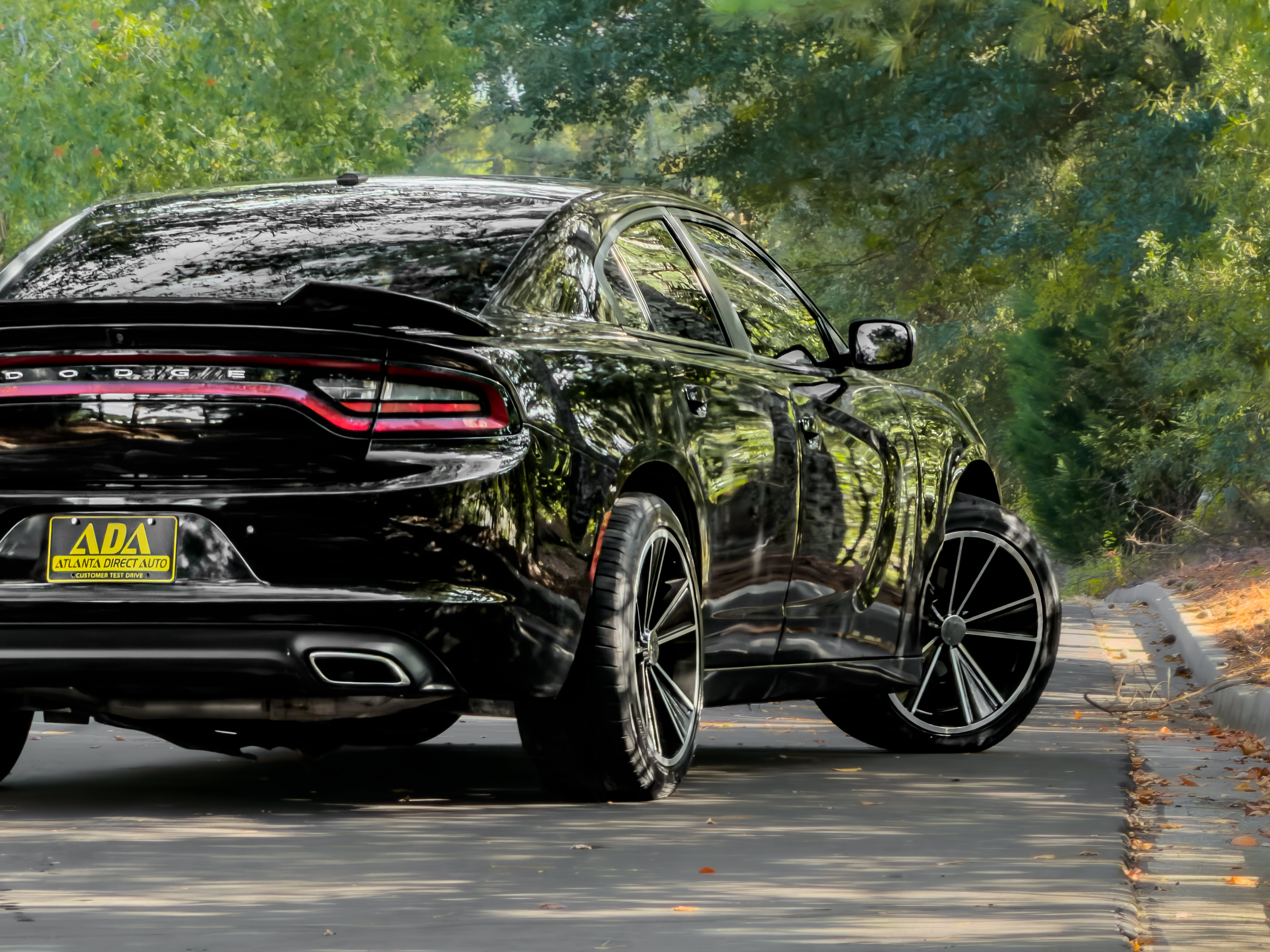Used 2022 Dodge Charger SXT w/ Leather Interior Group RWD image 30