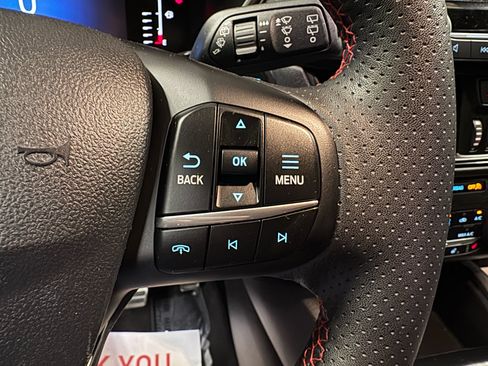 Used 2024 Ford Escape ST-Line AWD/4WD image 16