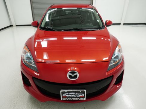 Used 2013 MAZDA MAZDA3 i Touring FWD image 2