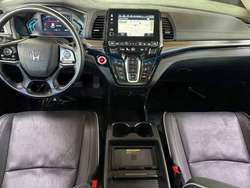 Certified 2024 Honda Odyssey Elite image 29