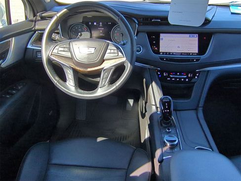 Certified 2024 Cadillac XT5 Premium Luxury w/ Platinum Package image 25