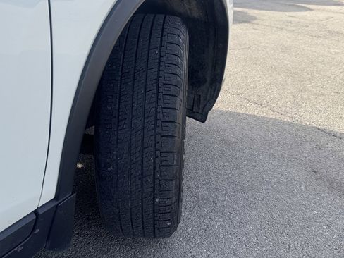 Used 2016 Nissan Rogue SL w/ SL Premium Package image 12