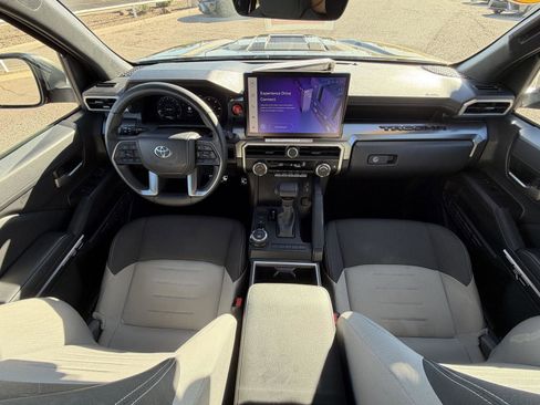 Certified 2025 Toyota Tacoma TRD Sport image 25