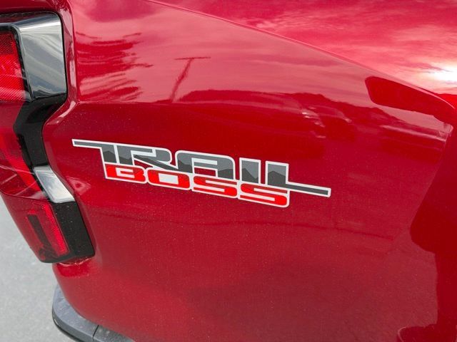 New 2026 Chevrolet Colorado Trail Boss AWD/4WD image 10