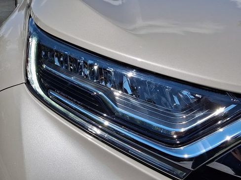 Used 2017 Honda CR-V Touring image 9