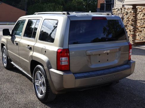 Used 2008 Jeep Patriot Sport FWD image 7