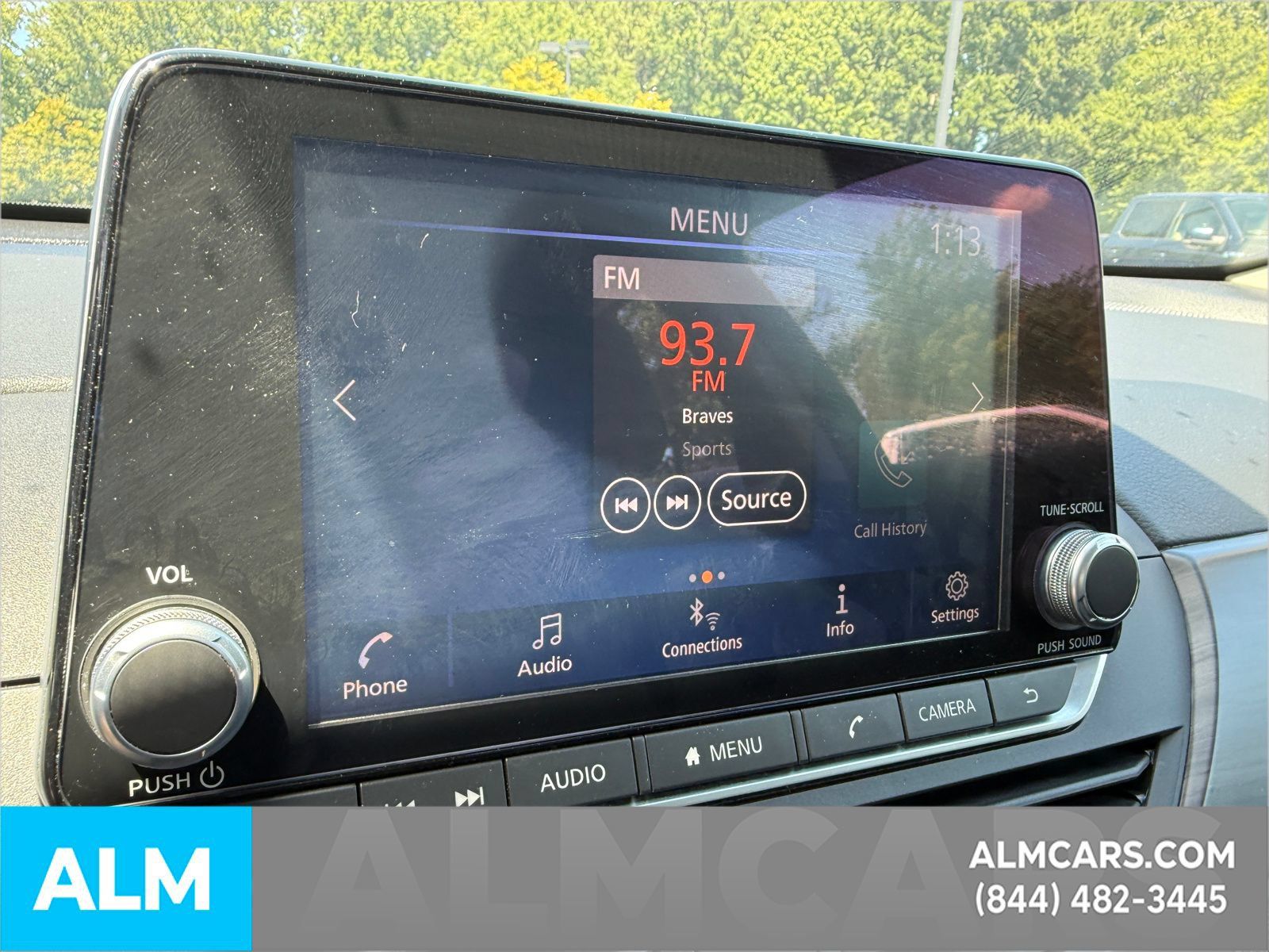 Used 2024 Nissan Altima 2.5 SV FWD image 16