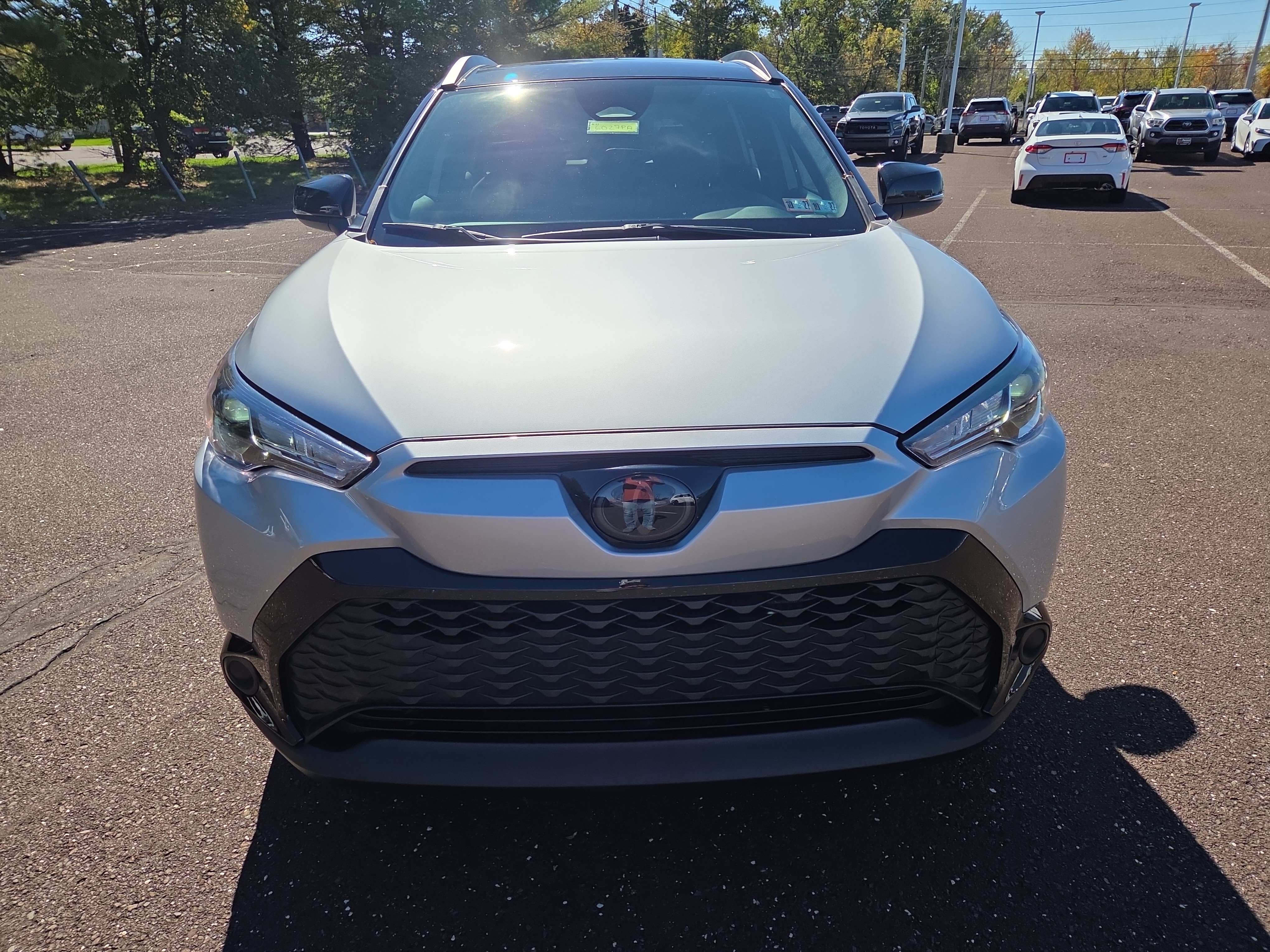 Certified 2023 Toyota Corolla Cross AWD Hybrid w/ Moonroof Package image 8
