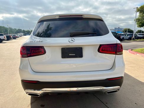 Used 2021 Mercedes-Benz GLC 300 image 6