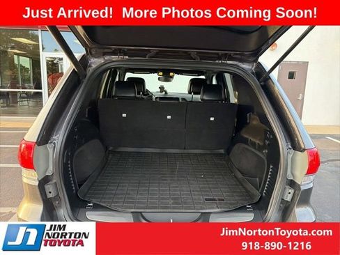 Used 2018 Jeep Grand Cherokee Limited image 8
