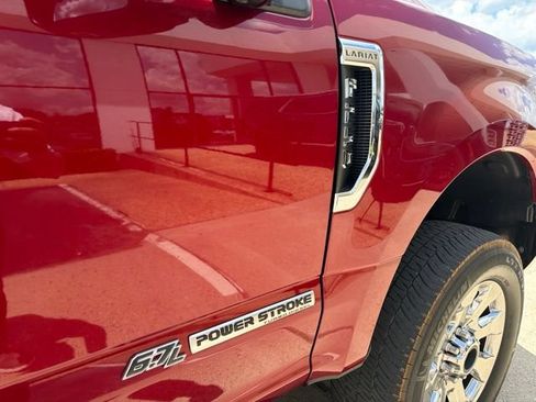 Used 2019 Ford F250 Lariat w/ Lariat Ultimate Package AWD/4WD image 10