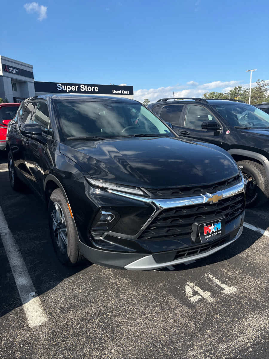 Used 2025 Chevrolet Blazer LT AWD/4WD image 22