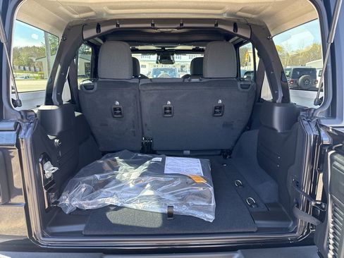 New 2026 Jeep Wrangler Unlimited Sport AWD/4WD image 23