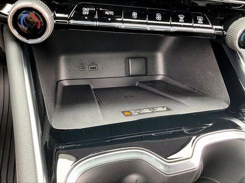 New 2026 Chevrolet Traverse LT w/ Sun and Wheel Package image 23