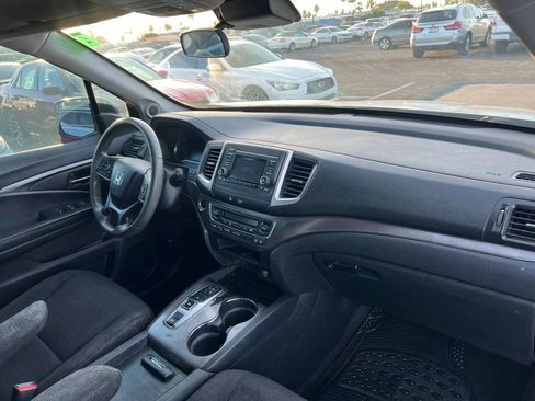 Used 2021 Honda Pilot LX image 15