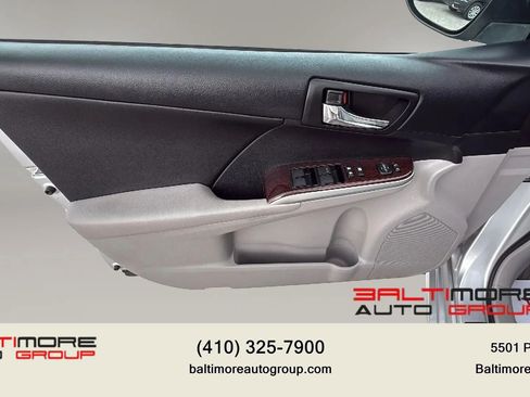 Used 2014 Toyota Camry XLE FWD image 14