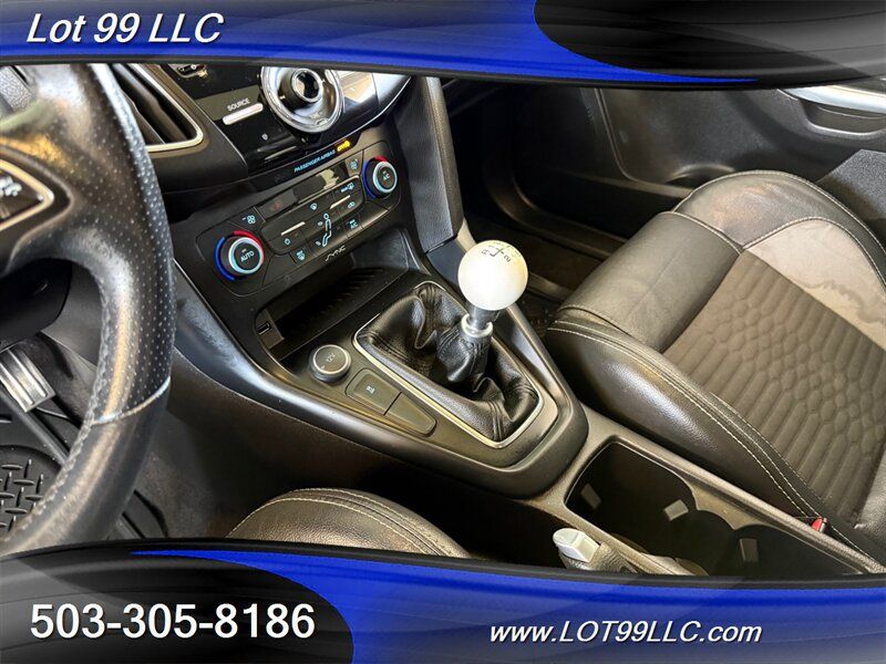 Used 2017 Ford Focus ST w/ Equipment Group 401A FWD image 14