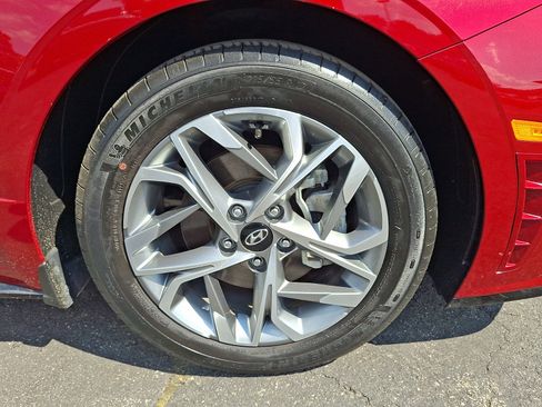 Used 2023 Hyundai Sonata SEL FWD image 8