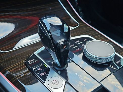 Used 2019 BMW X5 xDrive40i w/ Premium Package 2 image 32