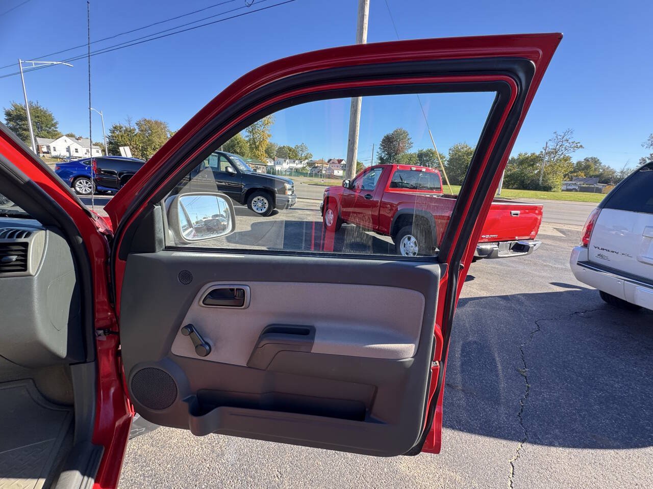 Used 2005 Chevrolet Colorado LS RWD image 38