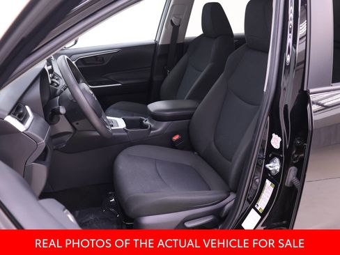 Certified 2024 Toyota RAV4 LE AWD/4WD image 4