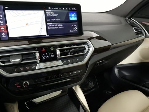 Used 2025 BMW X4 xDrive30i image 49