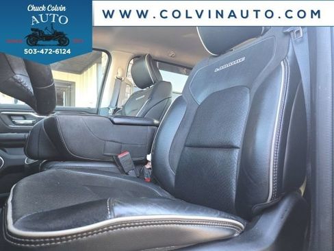 Used 2022 RAM 1500 Laramie AWD/4WD image 9