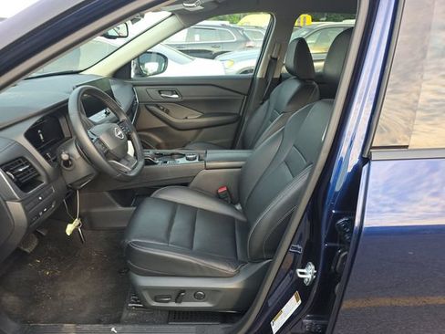 Used 2026 Nissan Rogue SL AWD/4WD image 7