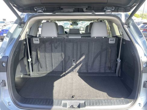 Used 2023 Toyota Highlander XLE image 20