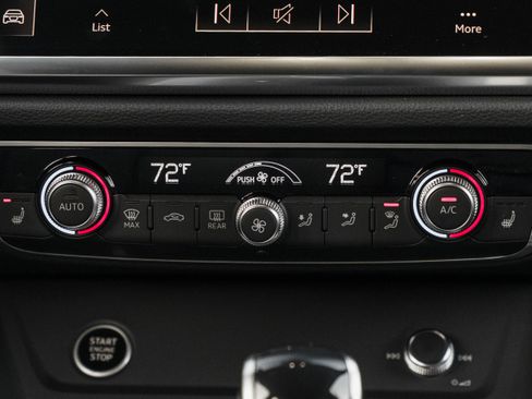 Certified 2025 Audi Q3 2.0T Premium w/ Convenience Package image 12