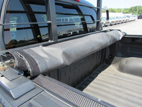 Used 2021 Toyota Tundra SR5 w/ Trail Edition image 27