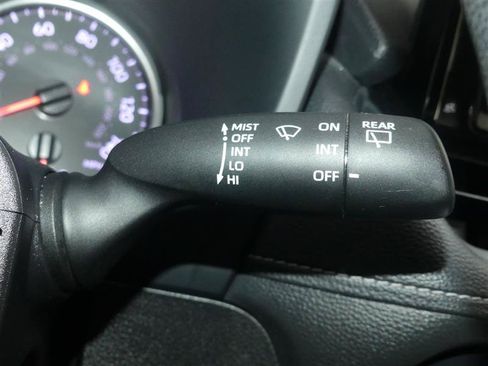 Used 2020 Toyota RAV4 LE w/ All Weather Liner Package AWD/4WD image 34