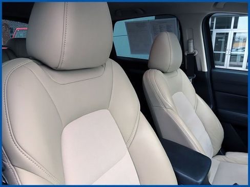 Used 2017 MAZDA CX-5 Touring w/ Preferred Equipment Package image 12