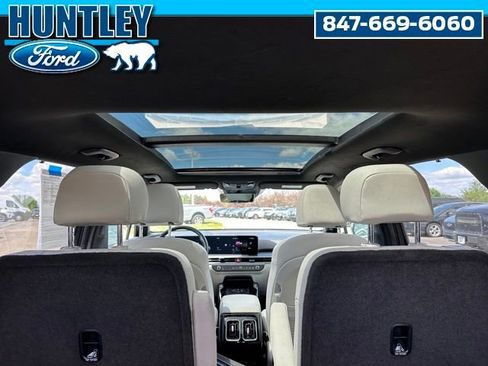 Used 2025 Kia Sorento SX Prestige AWD/4WD image 9
