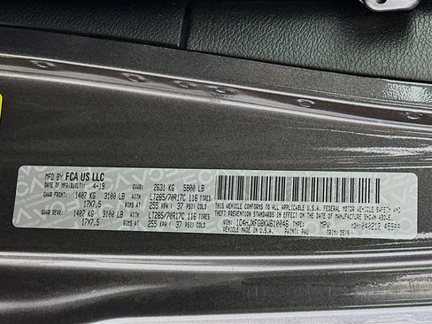 Used 2019 Jeep Wrangler Unlimited Rubicon image 12