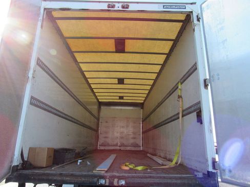 Used 2016 Ford F650 2WD Regular Cab Super Duty image 29