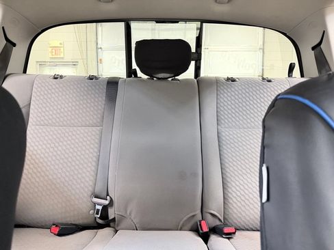Used 2020 Toyota Tacoma SR AWD/4WD image 17