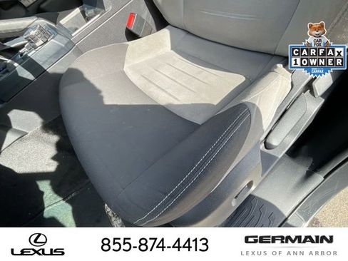 Used 2024 Toyota Tacoma TRD Off-Road image 21