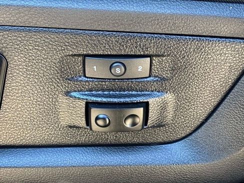 Used 2016 RAM 2500 Laramie w/ Snow Chief Group AWD/4WD image 23